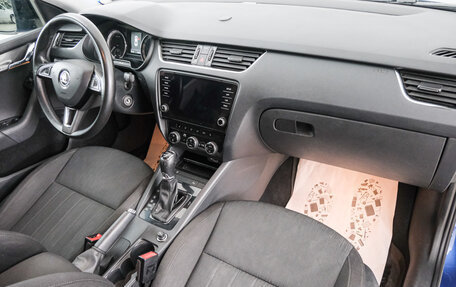 Skoda Octavia, 2018 год, 2 199 000 рублей, 13 фотография