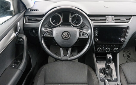 Skoda Octavia, 2018 год, 2 199 000 рублей, 16 фотография