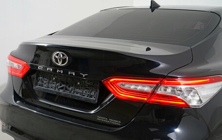 Toyota Camry, 2018 год, 2 999 000 рублей, 11 фотография
