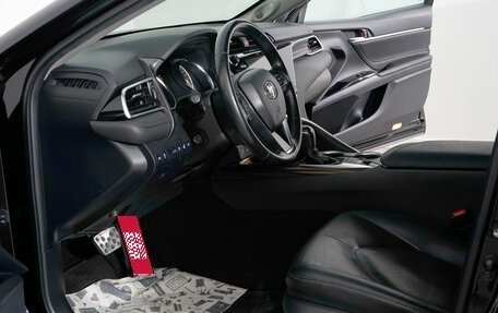 Toyota Camry, 2018 год, 2 999 000 рублей, 23 фотография