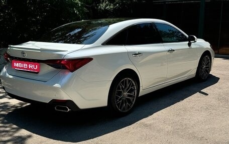 Toyota Avalon, 2022 год, 4 900 000 рублей, 5 фотография