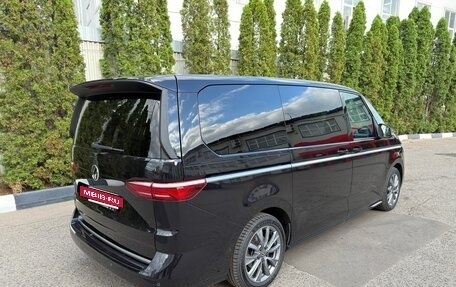Volkswagen Multivan, 2022 год, 7 900 000 рублей, 5 фотография