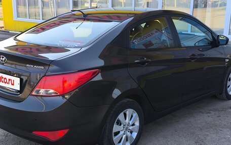 Hyundai Solaris II рестайлинг, 2014 год, 900 000 рублей, 6 фотография