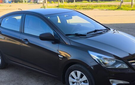 Hyundai Solaris II рестайлинг, 2014 год, 900 000 рублей, 4 фотография