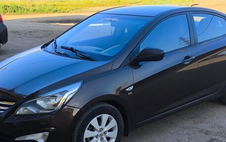Hyundai Solaris II рестайлинг, 2014 год, 900 000 рублей, 5 фотография