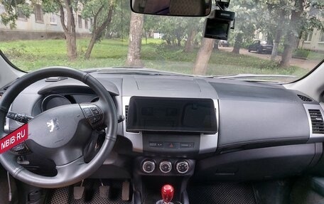 Peugeot 4007, 2010 год, 850 000 рублей, 11 фотография