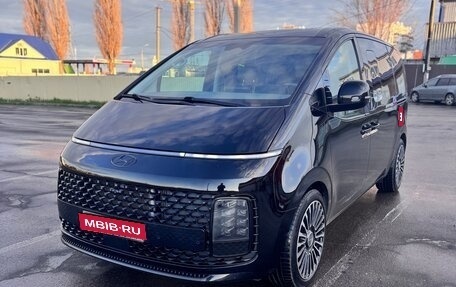 Hyundai Staria, 2021 год, 4 900 000 рублей, 1 фотография