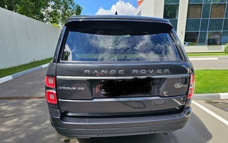 Land Rover Range Rover IV рестайлинг, 2018 год, 7 300 000 рублей, 4 фотография