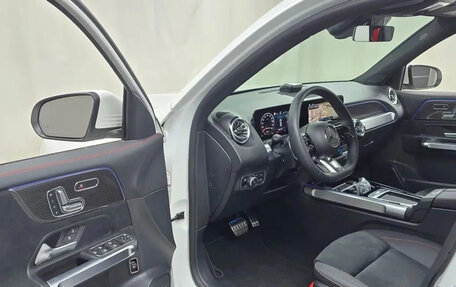 Mercedes-Benz GLB AMG, 2025 год, 5 900 000 рублей, 10 фотография