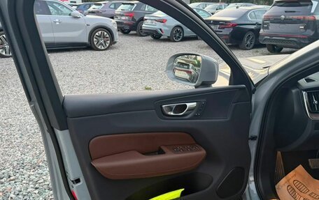 Volvo XC60 II, 2025 год, 6 450 000 рублей, 10 фотография