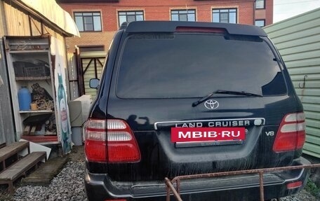 Toyota Land Cruiser 100 рестайлинг 2, 2005 год, 1 200 000 рублей, 2 фотография