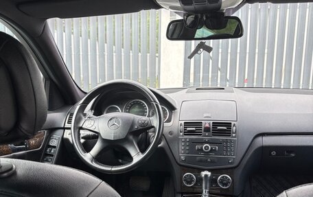 Mercedes-Benz C-Класс, 2009 год, 1 100 000 рублей, 8 фотография
