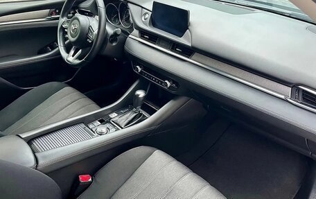 Mazda 6, 2019 год, 2 400 000 рублей, 6 фотография