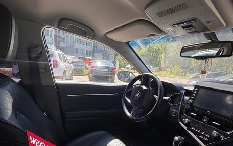 Toyota Camry, 2022 год, 2 800 000 рублей, 10 фотография