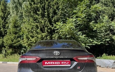 Toyota Camry, 2022 год, 2 800 000 рублей, 6 фотография
