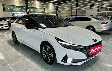 Hyundai Elantra, 2023 год, 1 550 000 рублей, 3 фотография