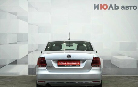 Volkswagen Polo VI (EU Market), 2015 год, 900 000 рублей, 5 фотография