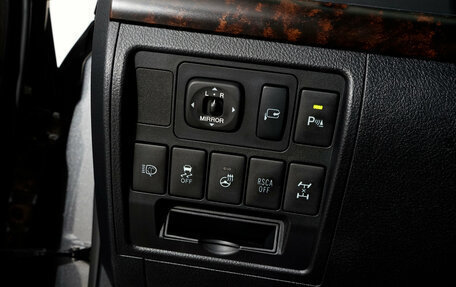 Toyota Land Cruiser 200, 2012 год, 4 400 000 рублей, 27 фотография