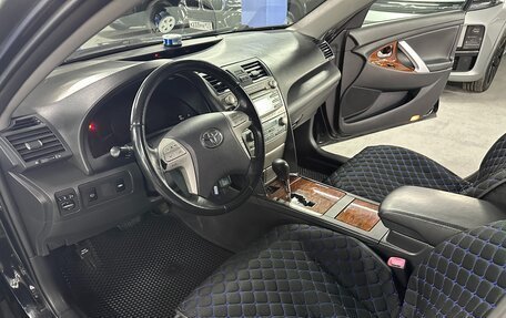 Toyota Camry, 2008 год, 1 170 000 рублей, 10 фотография