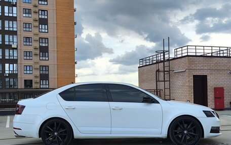 Skoda Octavia, 2017 год, 1 700 000 рублей, 7 фотография