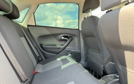 Volkswagen Polo VI (EU Market), 2015 год, 725 000 рублей, 4 фотография