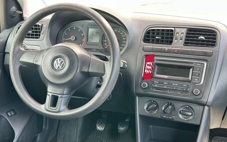 Volkswagen Polo VI (EU Market), 2015 год, 725 000 рублей, 10 фотография