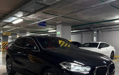 BMW X2, 2019 год, 2 500 000 рублей, 2 фотография