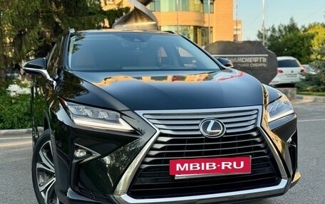 Lexus RX IV рестайлинг, 2017 год, 4 700 000 рублей, 30 фотография