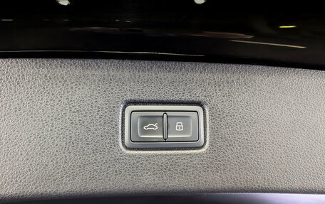 Audi Q7, 2023 год, 9 900 000 рублей, 27 фотография