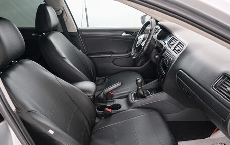 Volkswagen Jetta VI, 2013 год, 979 000 рублей, 14 фотография