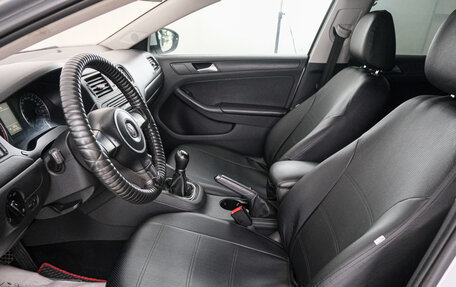 Volkswagen Jetta VI, 2013 год, 979 000 рублей, 8 фотография