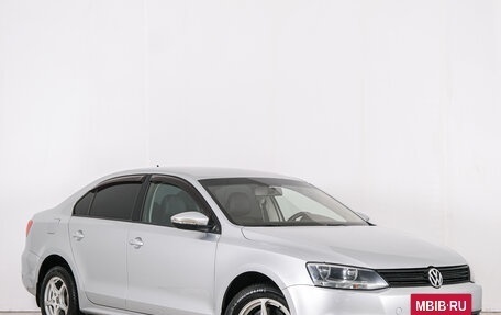 Volkswagen Jetta VI, 2013 год, 979 000 рублей, 2 фотография