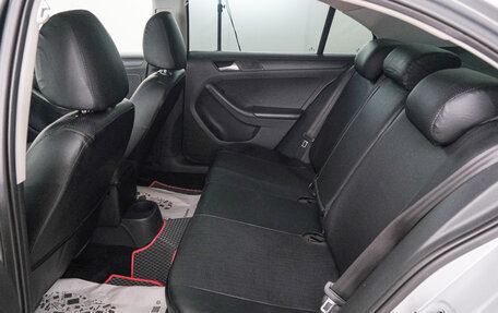 Volkswagen Jetta VI, 2013 год, 979 000 рублей, 20 фотография