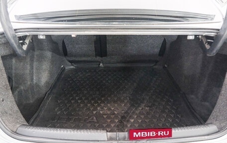Volkswagen Jetta VI, 2013 год, 979 000 рублей, 22 фотография
