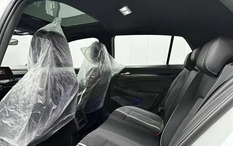 Volkswagen Golf VIII, 2023 год, 1 700 000 рублей, 9 фотография