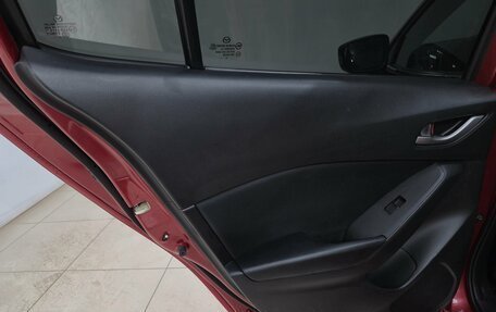 Mazda 3, 2014 год, 1 290 000 рублей, 14 фотография