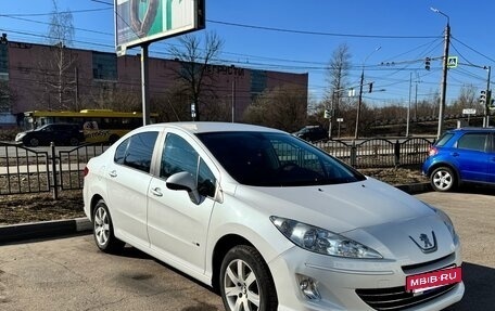 Peugeot 408 I рестайлинг, 2016 год, 850 000 рублей, 2 фотография