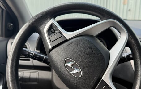 Hyundai Solaris II рестайлинг, 2014 год, 799 999 рублей, 12 фотография