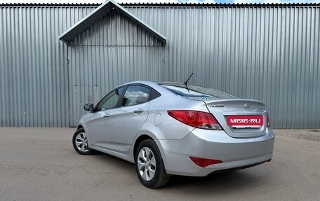 Hyundai Solaris II рестайлинг, 2014 год, 799 999 рублей, 9 фотография