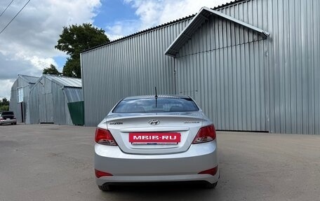 Hyundai Solaris II рестайлинг, 2014 год, 799 999 рублей, 8 фотография