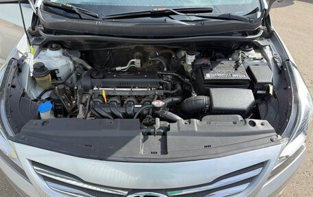 Hyundai Solaris II рестайлинг, 2014 год, 799 999 рублей, 16 фотография