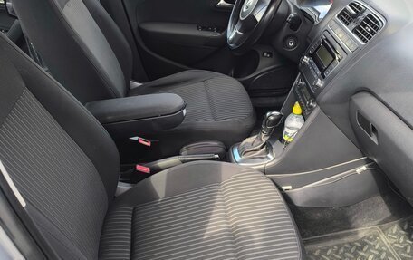 Volkswagen Polo VI (EU Market), 2012 год, 830 000 рублей, 10 фотография