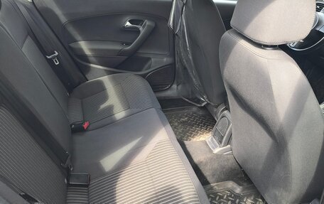 Volkswagen Polo VI (EU Market), 2012 год, 830 000 рублей, 11 фотография
