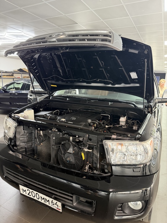Toyota Sequoia II, 2011 год, 4 250 000 рублей, 11 фотография