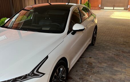 KIA K5, 2021 год, 2 700 000 рублей, 3 фотография