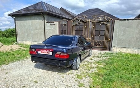 Mercedes-Benz E-Класс, 2000 год, 800 000 рублей, 26 фотография