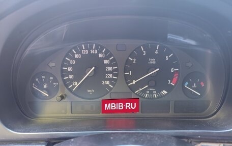BMW 5 серия, 1998 год, 500 000 рублей, 10 фотография