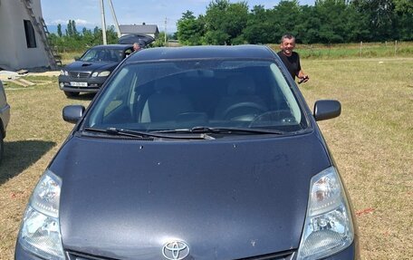 Toyota Prius, 2008 год, 750 000 рублей, 2 фотография