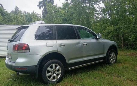 Volkswagen Touareg III, 2007 год, 700 000 рублей, 2 фотография
