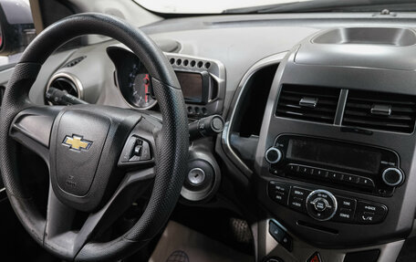 Chevrolet Aveo III, 2013 год, 599 000 рублей, 3 фотография